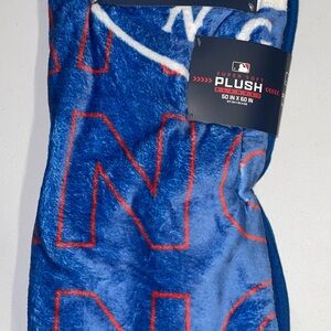 MLB/Baseball: Texas Rangers Plush Soft Blanket/Throw (50x60)